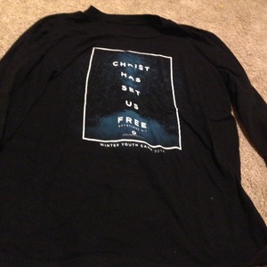 7 various summer camp shirts is being swapped online for free