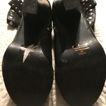 BCBG boots  is being swapped online for free