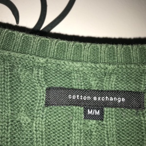 Cotton Exchange Green sweater Medium  is being swapped online for free