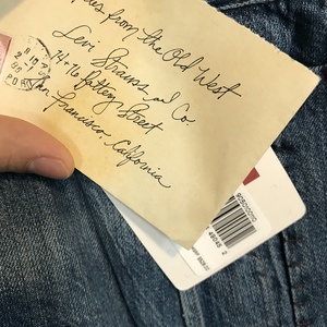 Rare!! BNWT Levi’s Jeans 1890 xx501 bandits 34W  is being swapped online for free