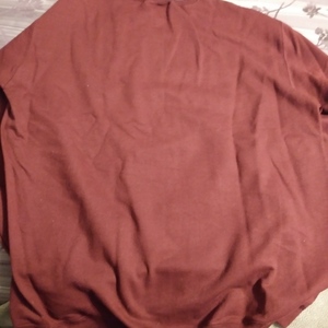 2 Mens Burgundy 2XLT Sweatshirt is being swapped online for free