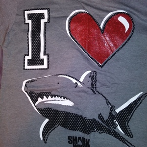 Womens Gray I love Shark Week T-shirt 2XL  Juniors 19 is being swapped online for free
