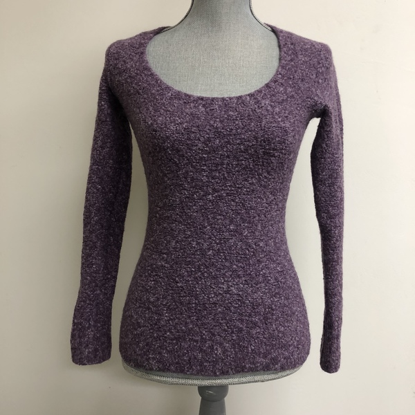 Dusty purple wool blend sweater - Small is being swapped online for free