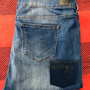 Skinny Jeans size 14 NEW is being swapped online for free