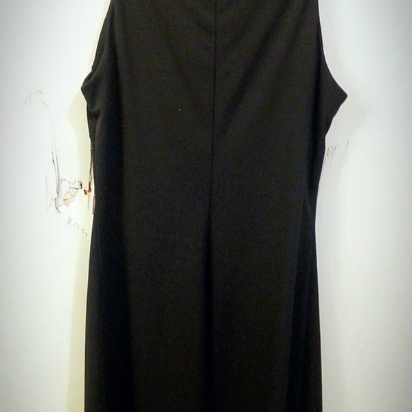 Little Black Dress is being swapped online for free