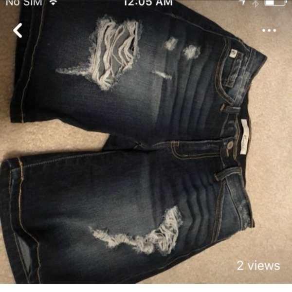 Bermuda Shorts is being swapped online for free