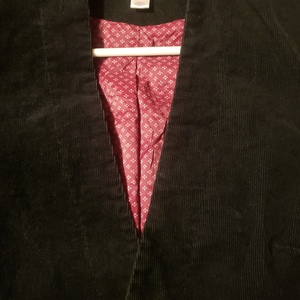 M (fits SM) Old Navy Corduroy Jacket- black is being swapped online for free