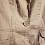 S 3/4 sleeve light jacket is being swapped online for free