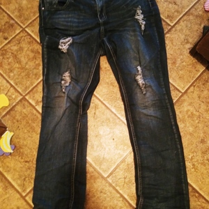 Size 16 jeans is being swapped online for free