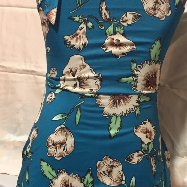 Green Floral dress brand new! is being swapped online for free