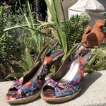 Summer heels! Size 8 is being swapped online for free
