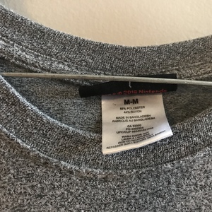 Retro tee shirt is being swapped online for free