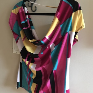 Mora top is being swapped online for free