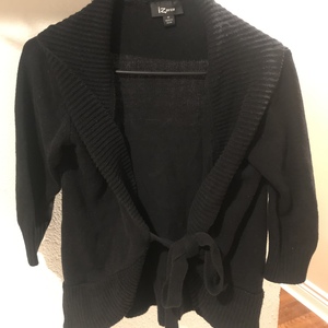 Women’s 3/4 Sleeve Tie Cardigan is being swapped online for free