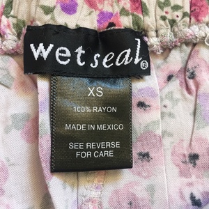 Flowy WetSeal Floral Skirt is being swapped online for free