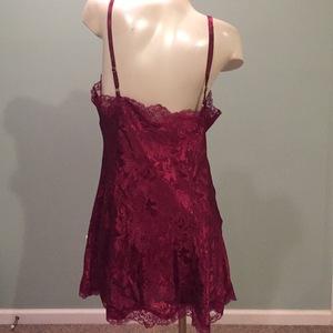 Victoria Secret Lingerie  is being swapped online for free