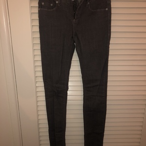 BDG Skinny Jeans  is being swapped online for free