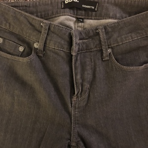 BDG Skinny Jeans  is being swapped online for free