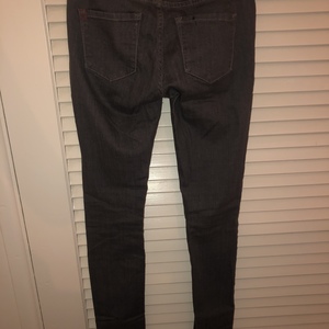 BDG Skinny Jeans  is being swapped online for free