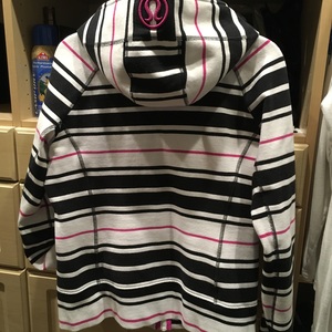 Lululemon fleece jacket is being swapped online for free