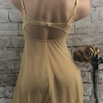 Victoria’s Secret Vintage Slip 34B is being swapped online for free