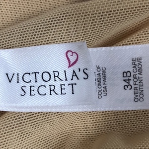 Victoria’s Secret Vintage Slip 34B is being swapped online for free