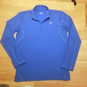 Under Armour Long Sleeve 1/4 Zip XL is being swapped online for free