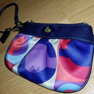 Coach Special Edition Sateen Scarf Print Wristlet  is being swapped online for free