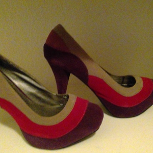 Multi colored suede high heels is being swapped online for free