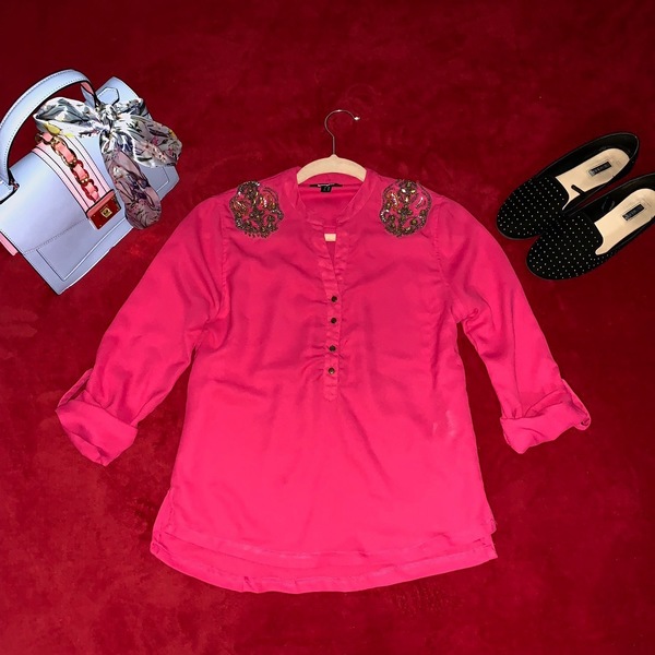 Vintage Jennyfer pink Long sleeve buttoned blouse with vintage shoulder crystal details is being swapped online for free
