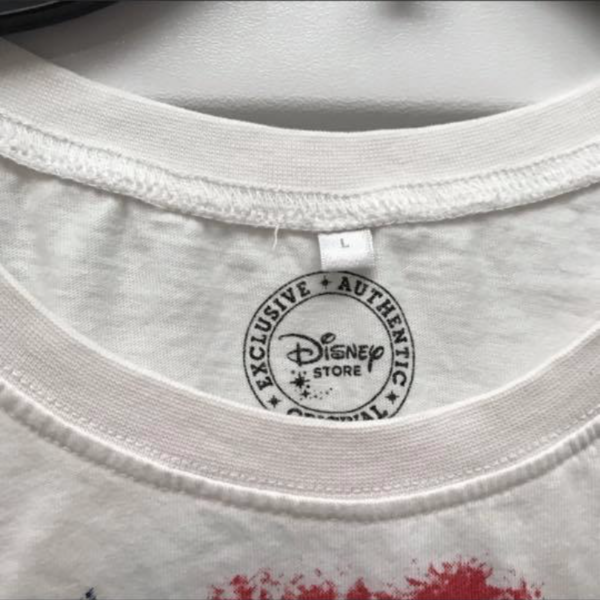 Disney Mickey shirts is being swapped online for free