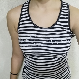 Women's GUESS Stripped T-Shirt  is being swapped online for free