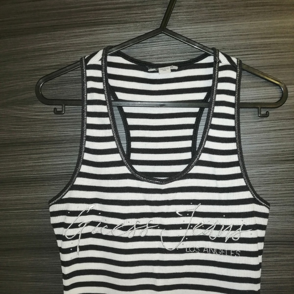 Women's GUESS Stripped T-Shirt  is being swapped online for free