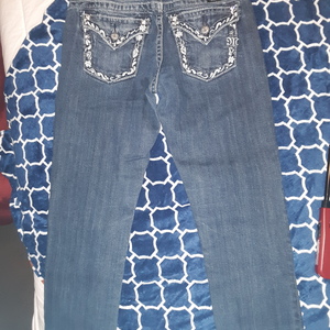 Miss Me  is being swapped online for free