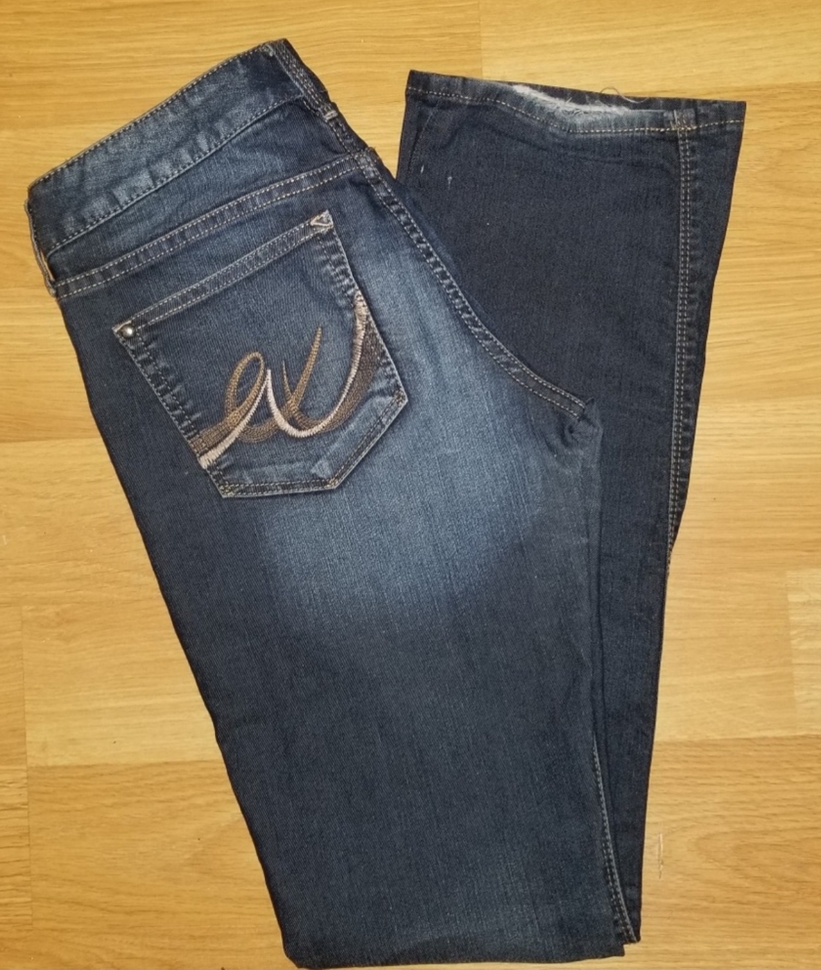 Express Zelda Barely Boot Cut Jeans Available for Free Online Swapping ...