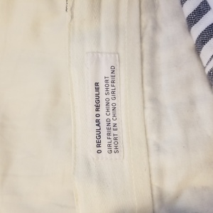 Super cute pinstripe Gap shorts is being swapped online for free