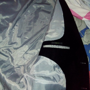 Tuxedo for festive season to lighten up your festive spirit is being swapped online for free