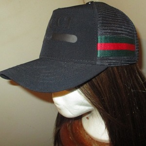 Replica GUCCI HAT (But Very well Made !) is being swapped online for free