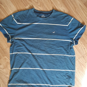 Hollister T-shirt is being swapped online for free