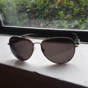 Michael Kors Sunglasses is being swapped online for free