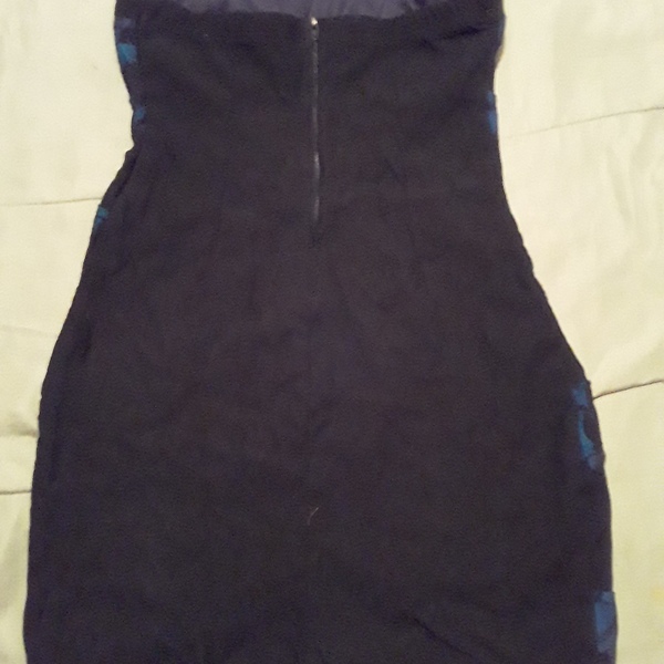 Blue and black lace cocktail dress is being swapped online for free