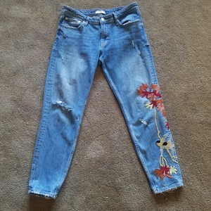 Zara embroidered jeans size 6 is being swapped online for free