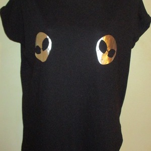 Cute Alien Tee :) is being swapped online for free
