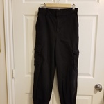 Black Cargo Pants is being swapped online for free