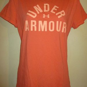Under Armour Womens T-Shirt  is being swapped online for free