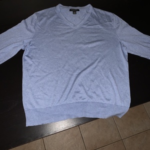 Banana Republic Sweater is being swapped online for free