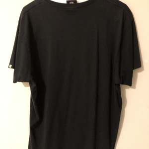 Shortsleeved Insight T-shirt  is being swapped online for free