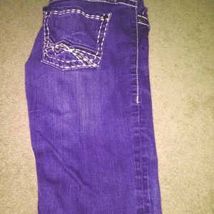 Kimmie's Closet is being swapped online for free