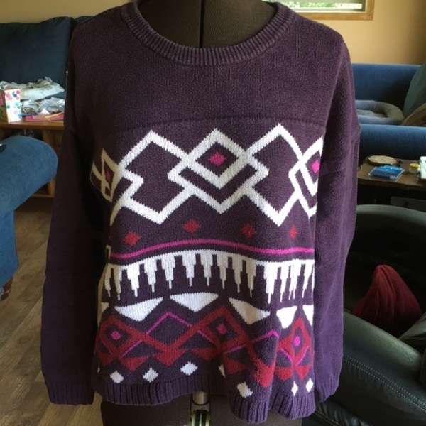 Purple Sweater with Multicolour Details is being swapped online for free