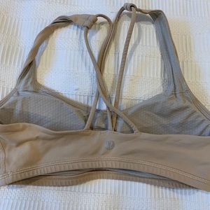 Lululemon bras is being swapped online for free